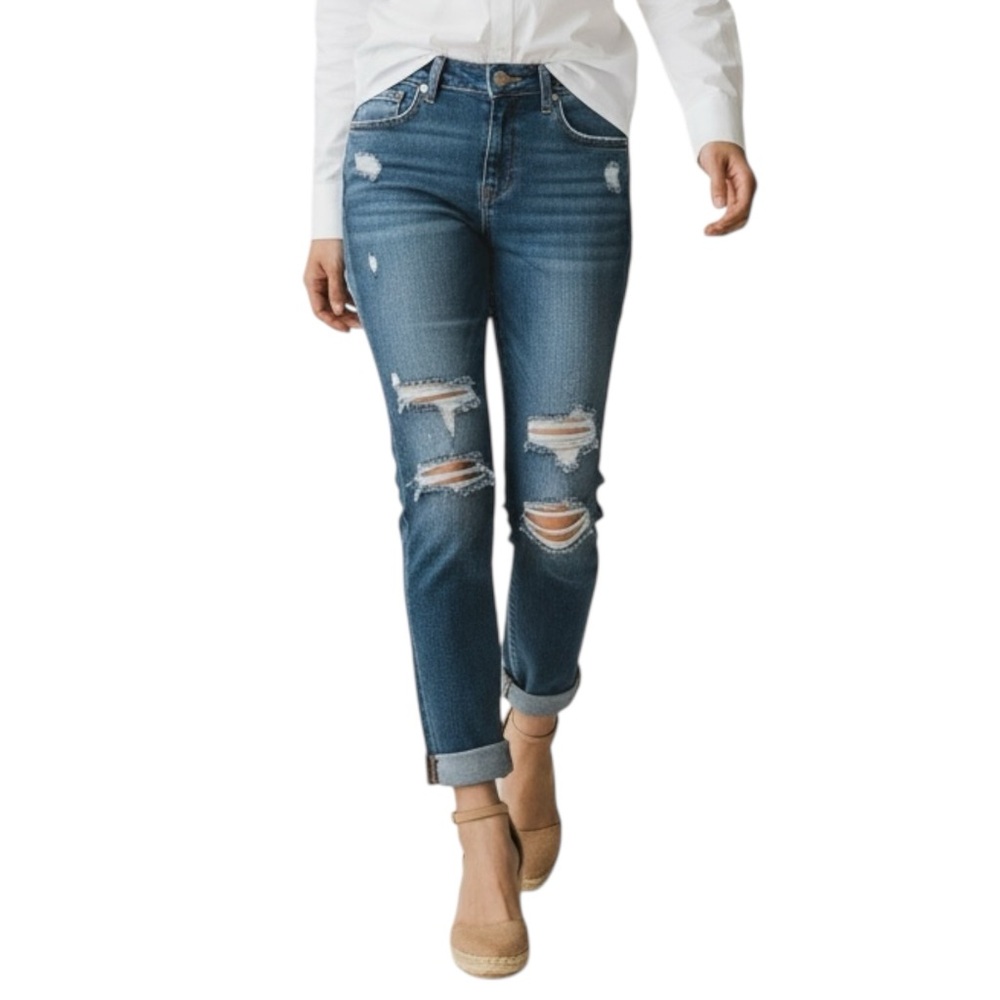 JUDY BLUE Distressed Skinny Fit Jeans in Faded Blue Size 1/25 — SUPER COMFY!!!
